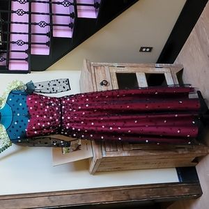 Tahari Arthur S. Levine Floral Gown - SZ 8